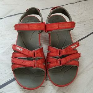 Teva Shoes - Teva tirra metallic red sandals sz 3 Teva Shoes - Teva tirra metallic red sandals sz 3